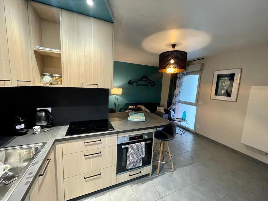 Elegant 45 M2 Lyon 6 + Garage. Idealement Situe Buitenkant foto